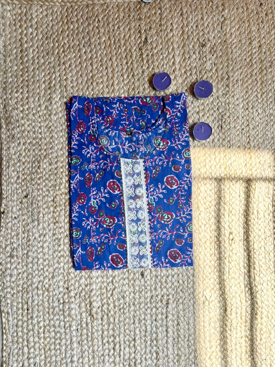 Vibrant Vine-Print Short Kurtis