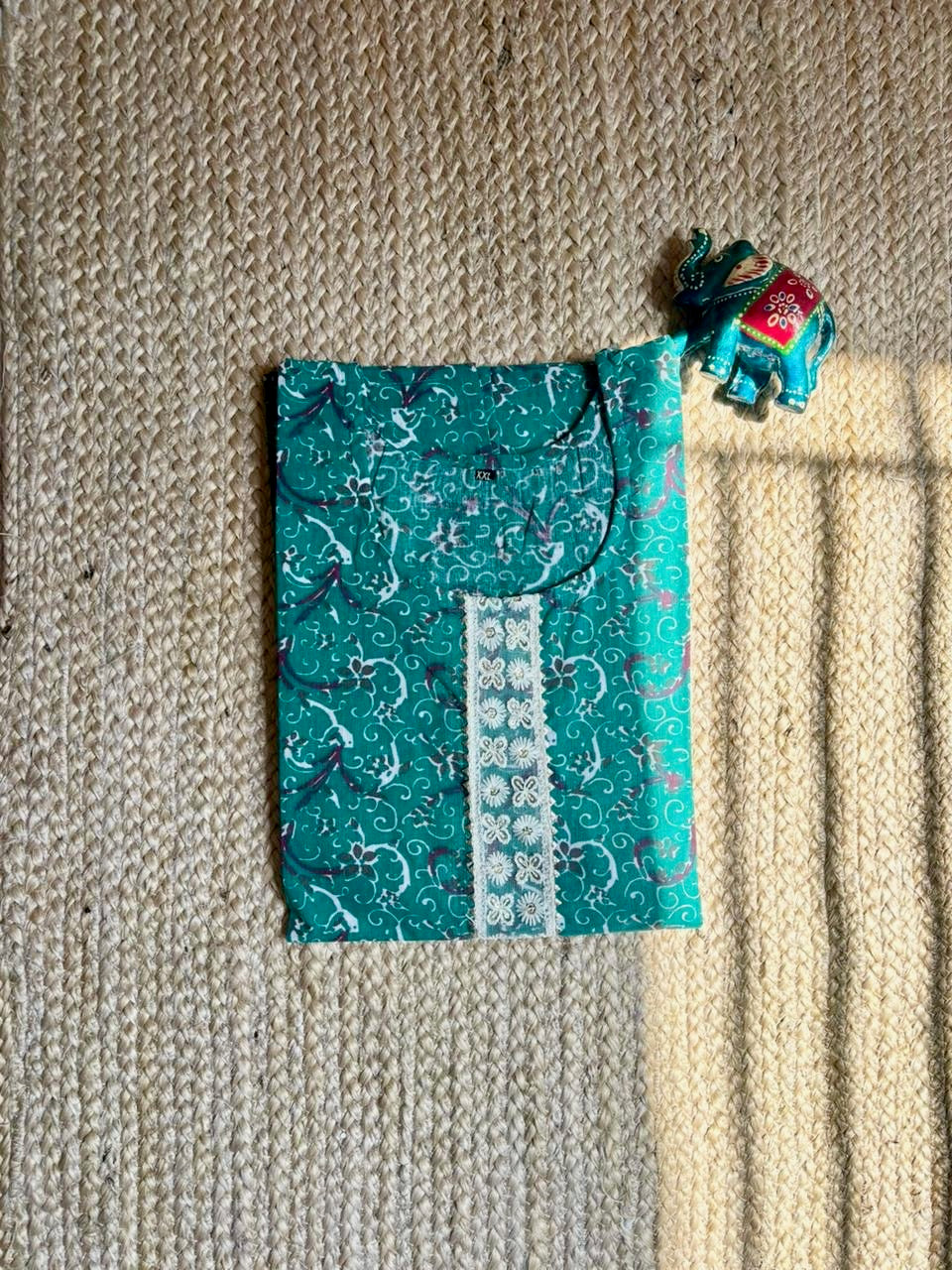 Vibrant Vine-Print Short Kurtis