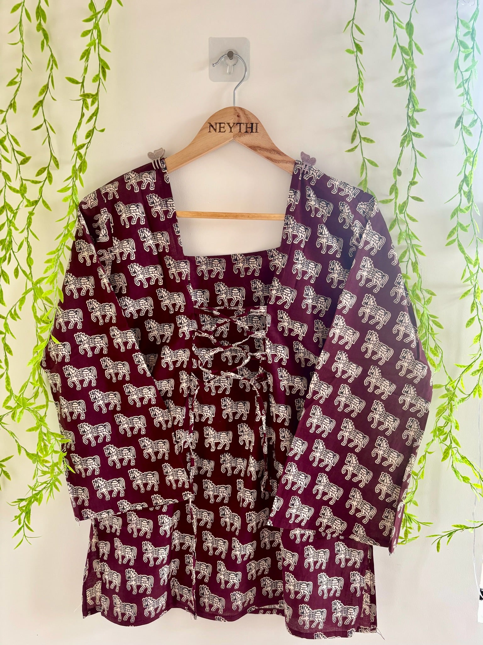 Maroon White Horse-Print Bell-Sleeve Kurti