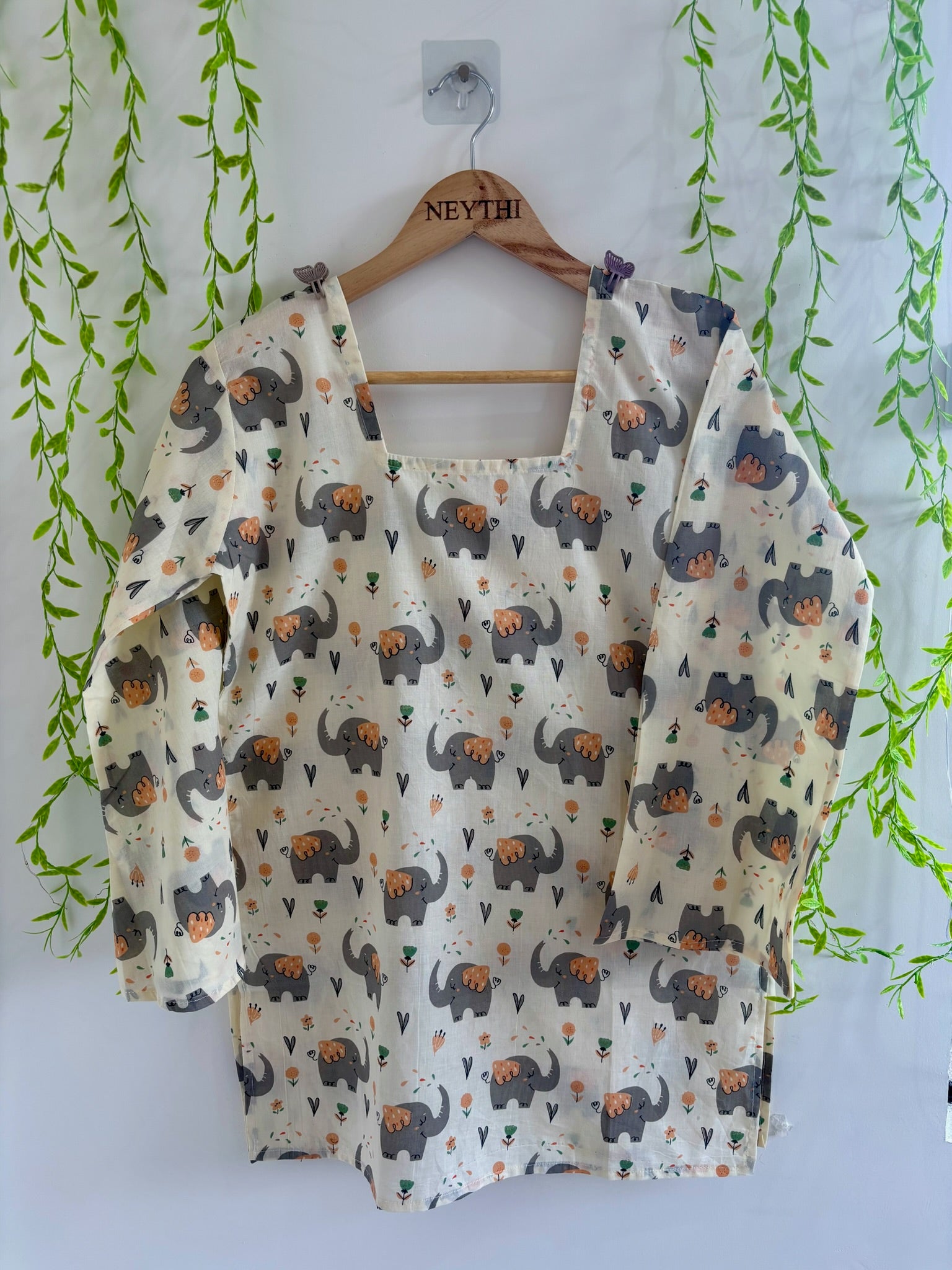 Elephant-Print Corset Back Bell Sleeve Kurti