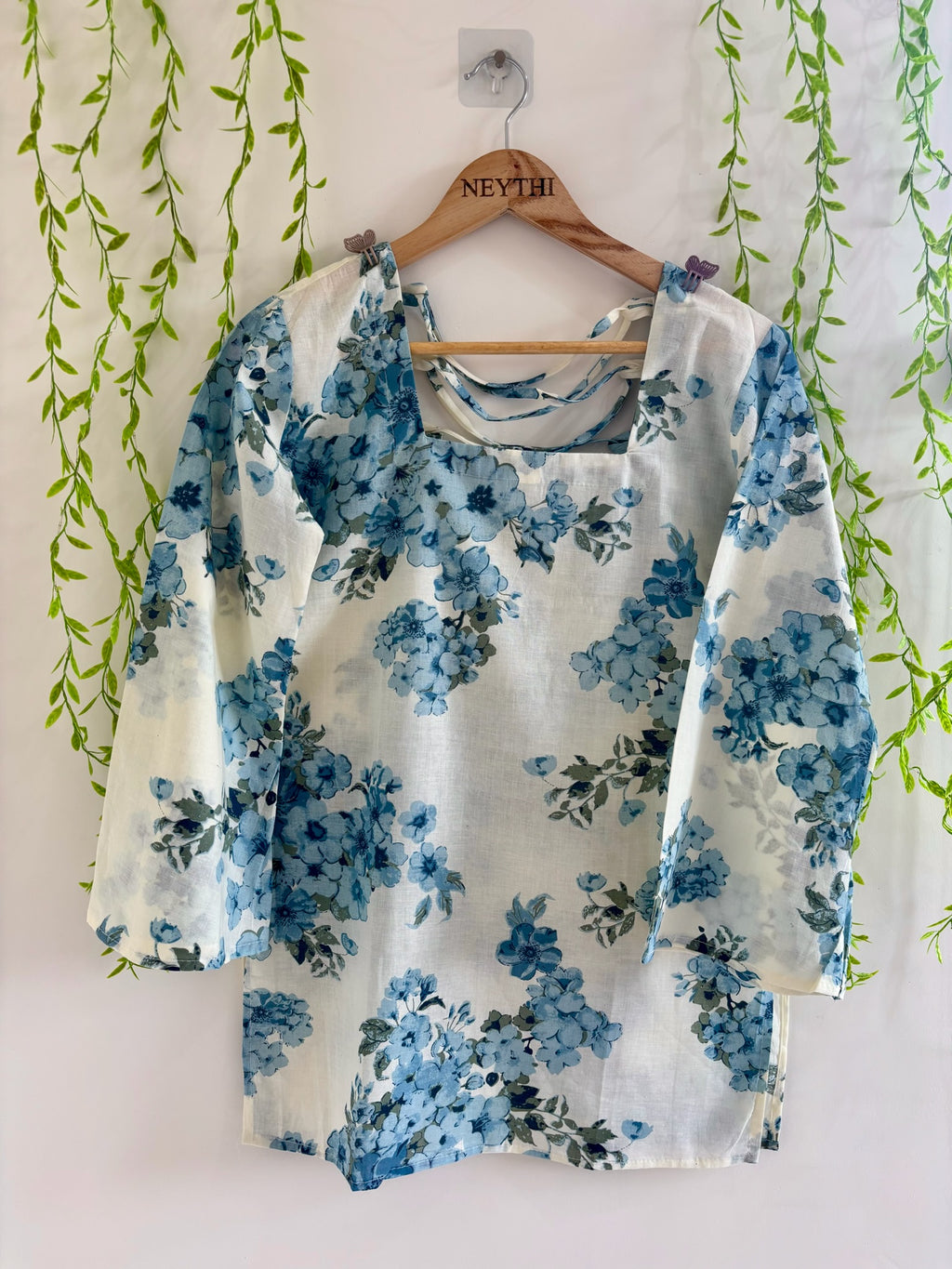 White Blue Floral-Print Bell-Sleeve Kurti