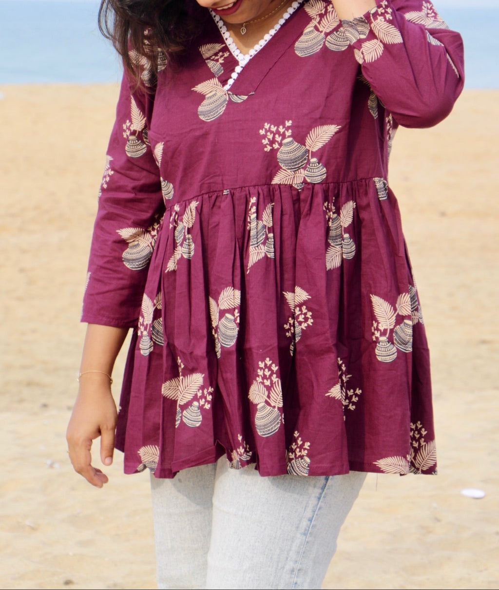Plum Vase-Print Short Kurti